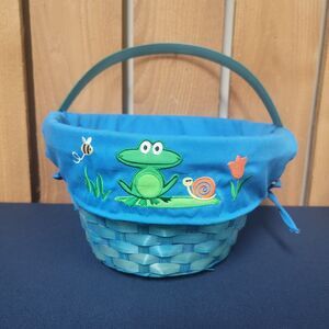 DAN DEE Blue Woven Wicker Basket Round w/Handle Cloth Liner Frog Nature